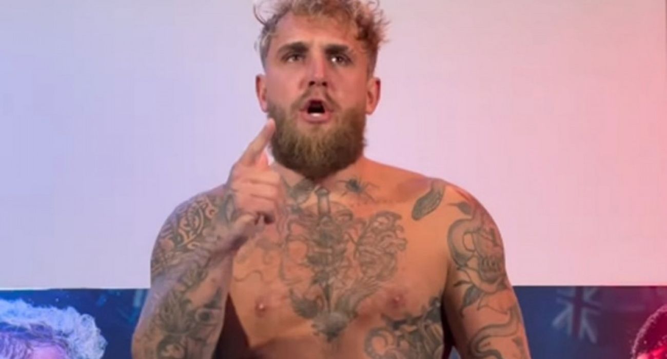 Jake Paul durante luta de boxe profissional