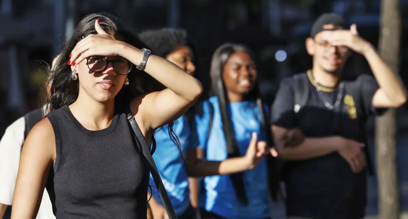 Onda de calor atinge cidades brasileiras sob alerta vermelho