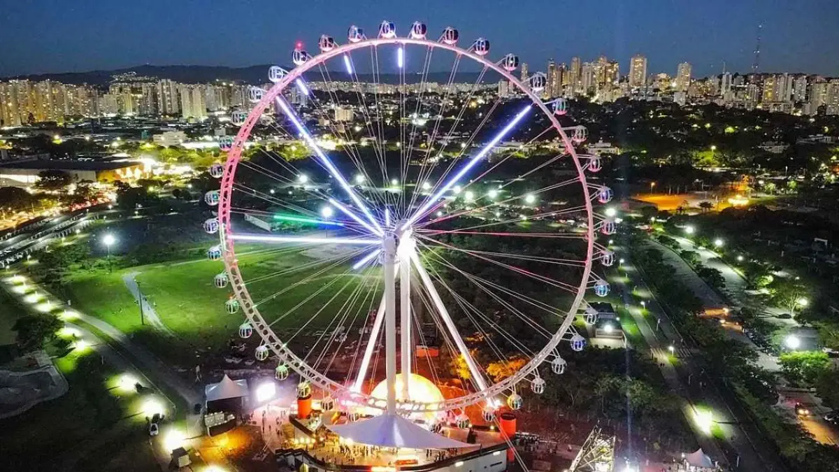 Ano novo na roda gigante de São Paulo
