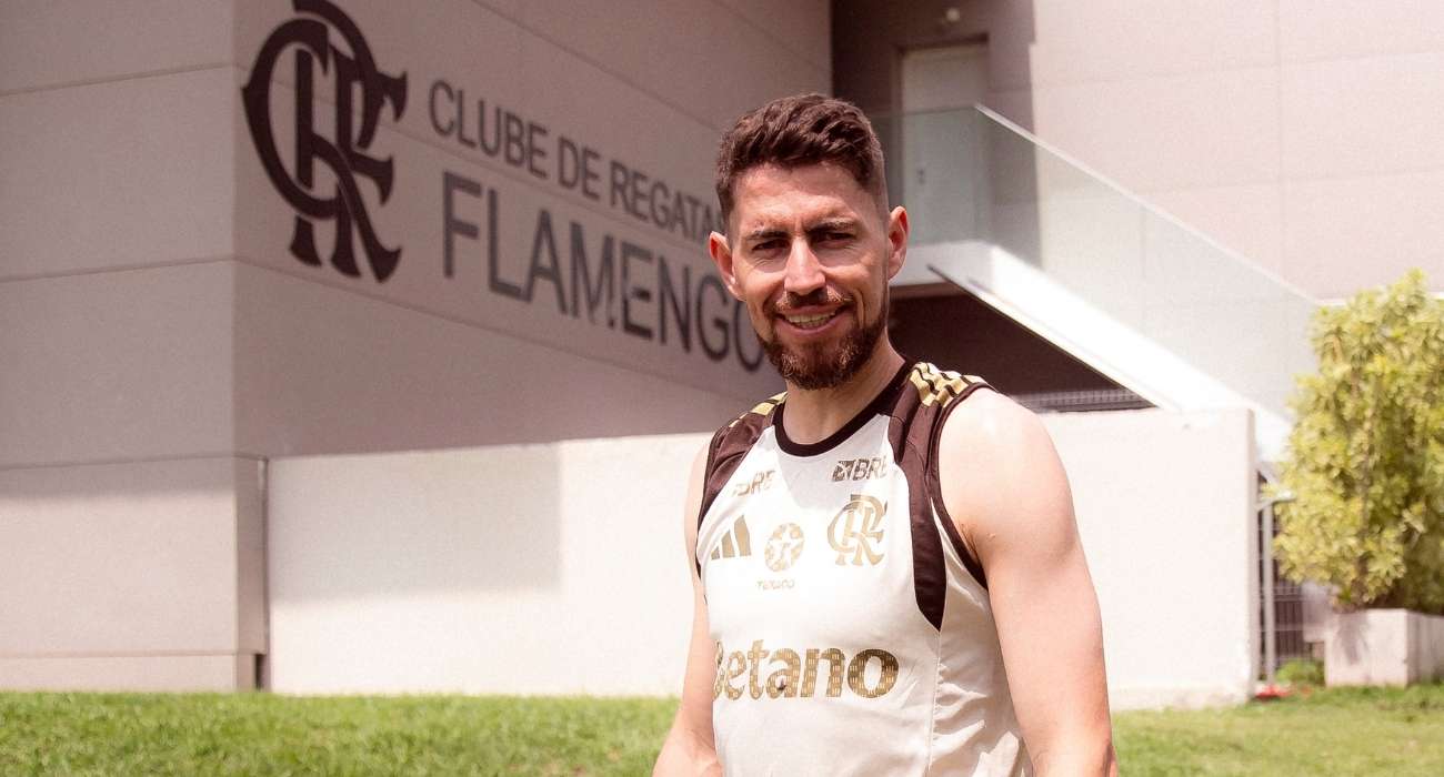 Arrascaeta, Jorginho e Ayrton Lucas relacionados pelo Flamengo Arrascaeta, Jorginho e Ayrton Lucas relacionados pelo Flamengo