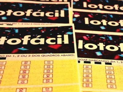 Resultado da Lotofácil agora: números sorteados no concurso 3598, premiação, dezenas e apostas ganhadoras desta terça-feira, 27/01 