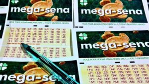 Resultado da Mega-Sena agora: números sorteados no concurso 2967, premiação, dezenas e apostas ganhadoras de quinta-feira, 31/01/2026 | Enzo Carvalho/Folha do Leste