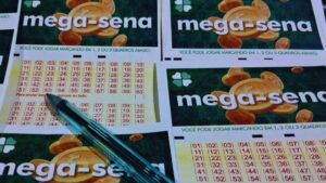 Resultado da Mega-Sena agora: números sorteados no concurso 2959, premiação, dezenas e apostas ganhadoras de terça-feira, 13/01