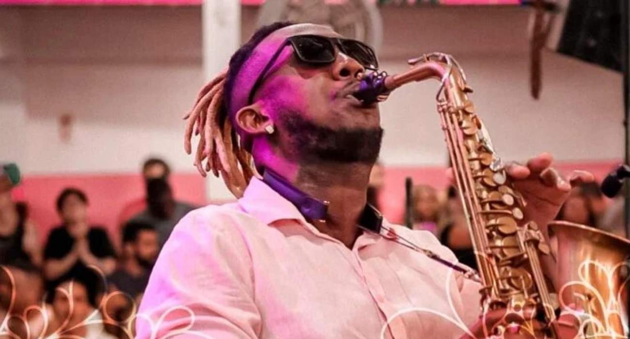 Samba de Verão no Casarão do Firmino reúne grandes nomes do samba