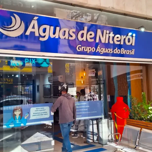 Loja da Águas de Niterói, que estará fechada no período no Carnaval 2026 até quinta-feira (19), mas concessionária garante abastecimento, atendimento para emergências, religação e corte zero