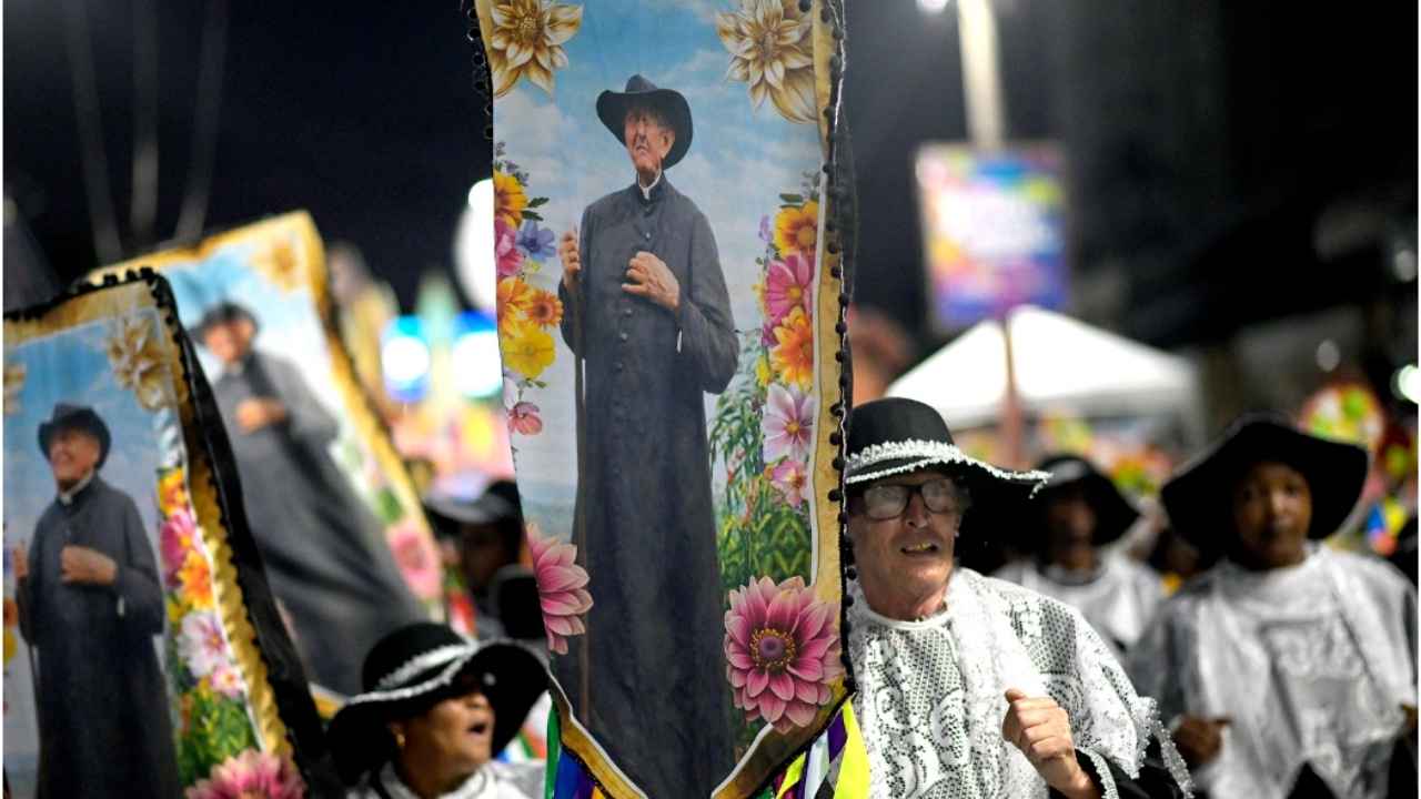 Carnaval 2026: Cubango faz desfile impecável na Série Prata