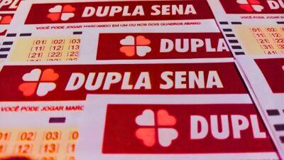 Veja o resultado do concurso 2922 da Dupla Sena e confira os números sorteados para saber se você acertou de 3 à 5 dezenas — pois esses cenários possuem rateio de premiação, já que a principal acumulou nesta sexta-feira, 06/02