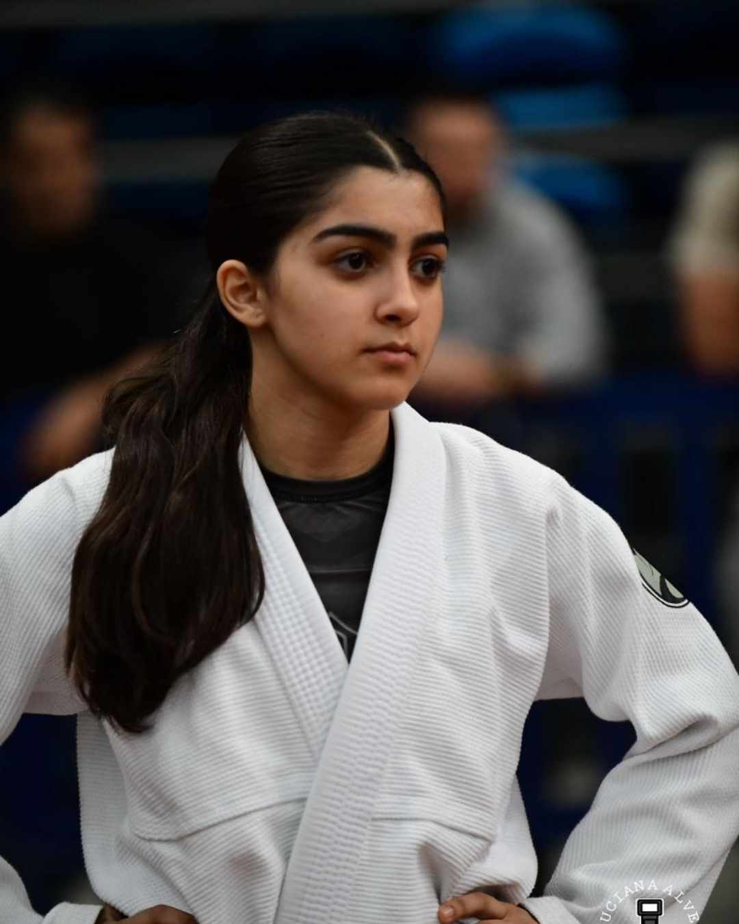 Jovem atleta de Niterói treina jiu-jitsu antes de competição internacional