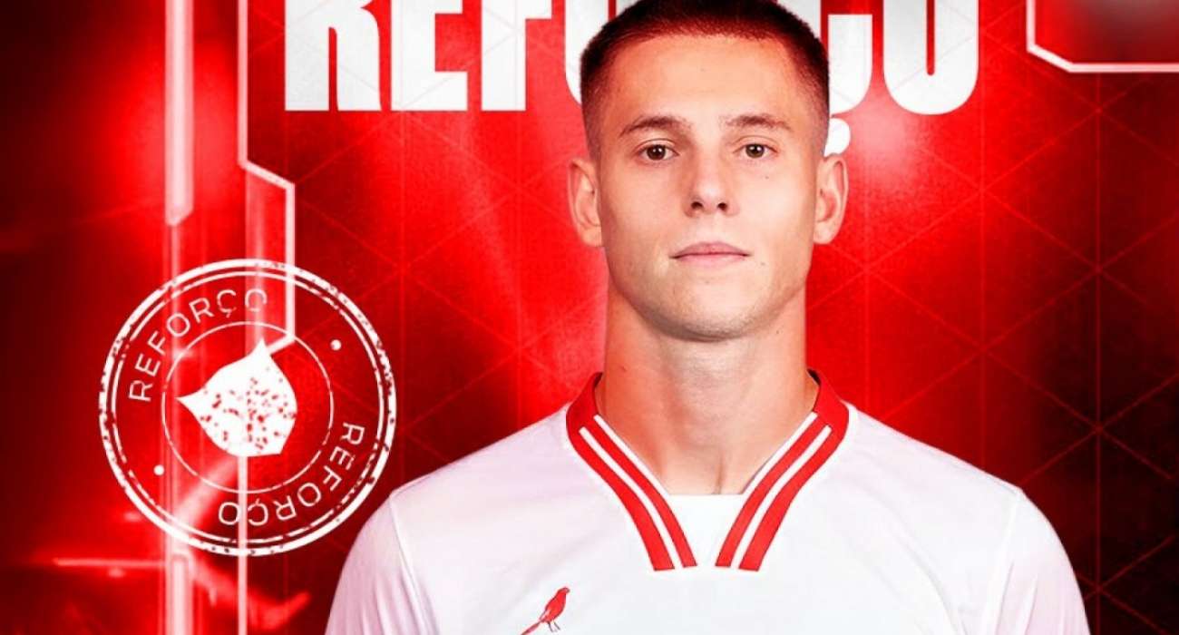 Guilherme Estrella, meia revelado pelo Vasco, em ação