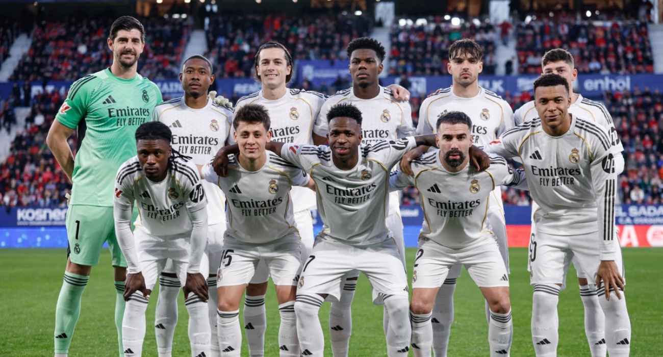 Mbappé em ação pelo Real Madrid durante derrota para o Osasuna no Campeonato Espanhol