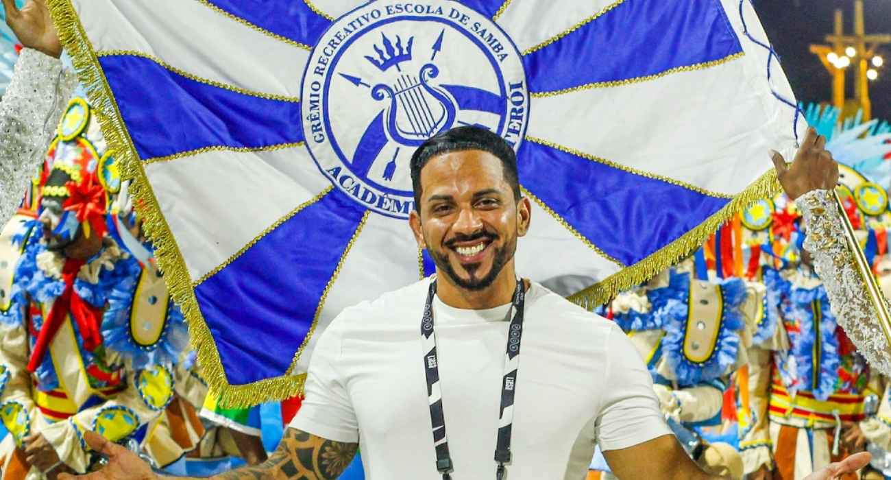 Acadêmicos de Niterói abre os desfiles do Grupo Especial na Sapucaí