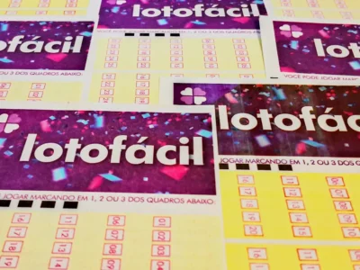 Lotofácil Agora: resultado do concurso 3603 após sorteio dos números que formaram o resultado desta segunda-feira, 02/02, com rateio da premiação oficial - tudo ao vivo | Enzo Carvalho/Folha do Leste