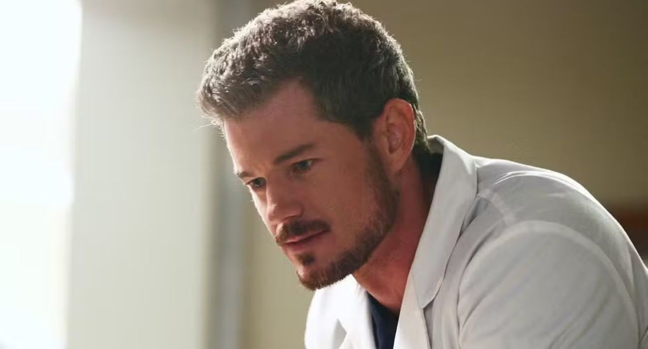 Eric Dane em retrato oficial e como Mark Sloan na série Grey’s Anatomy