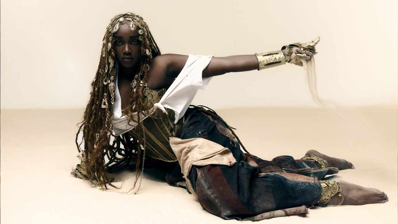 IZa se apresente neste comingo (8) no Caminho Niemeyer. Foto: Divulgação.