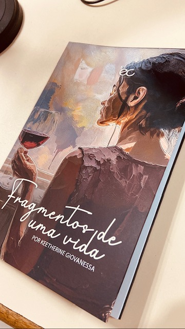 Capa do livro Fragmentos de uma Vida. Foto: Divulgação.