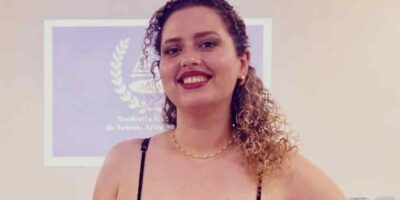 Suzane Veiga destaca-importância de Gilka-Machado na literatura. Foto: Divulgação.