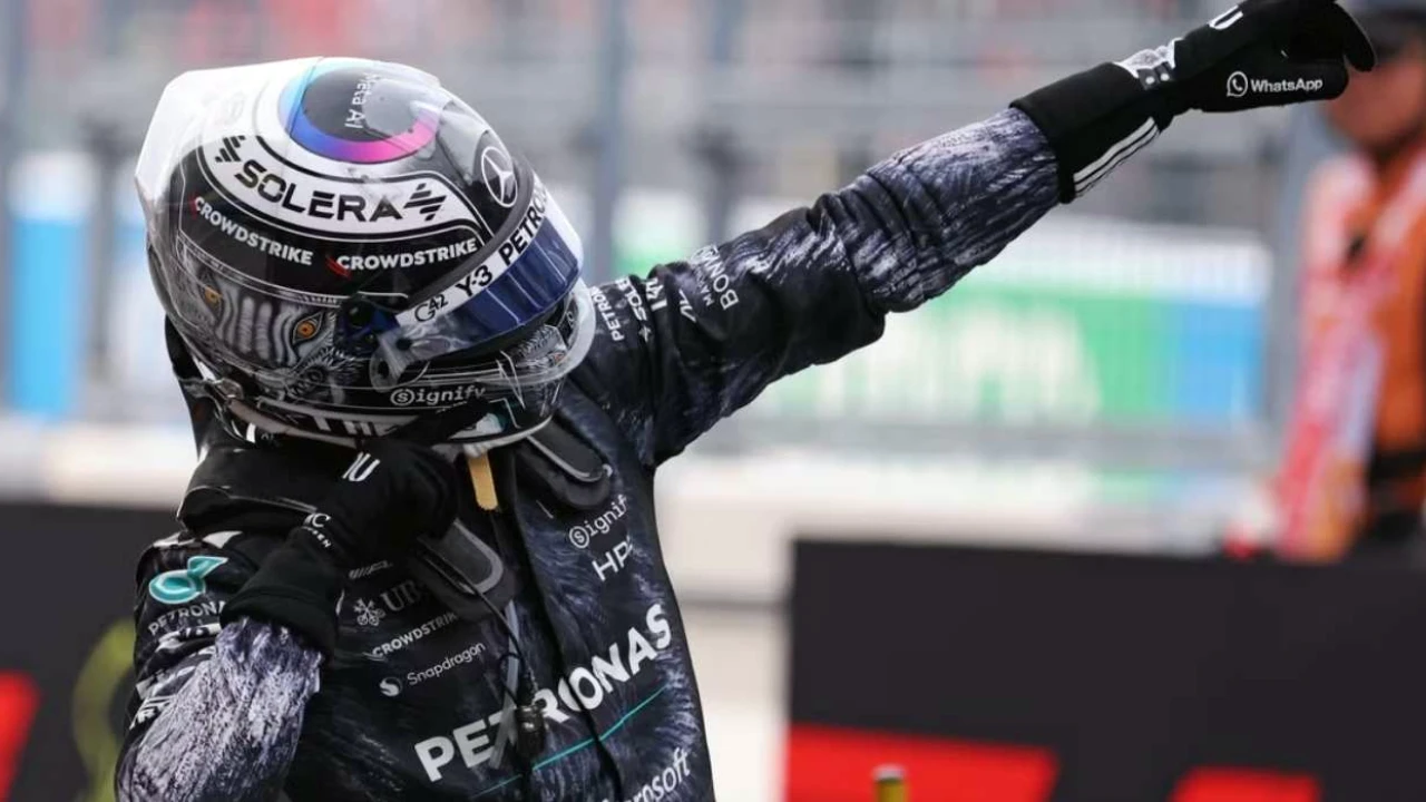 Antonelli comemora vitória no GP do Japão de Fórmula 1