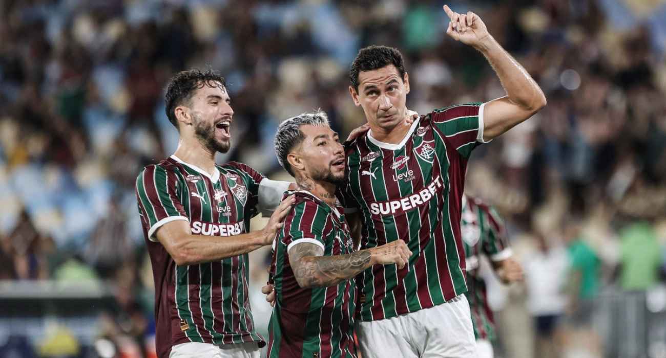 Ganso cobrando pênalti em Fluminense x Vasco no Maracanã