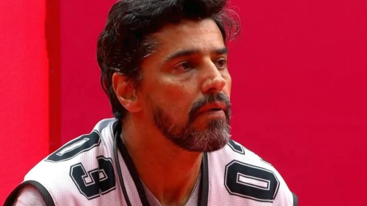 Alberto Cowboy comemorando vitória na prova do líder do BBB 26 Alberto Cowboy comemorando vitória na prova do líder do BBB 26