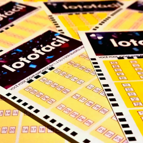 Concurso 3646 da Lotofácil, com resultado dos números sorteados nesta quinta-feira, 26/03, bem como os prêmios de todas as faixas de acerto | Folha do Leste