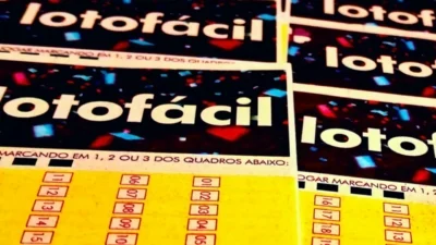 Volantes da Lotofácil, usados por apostadores que sonham com o prêmio da loteria e querem que os seus números correspondam ao resultado desta quinta-feira, 05/03, do concurso 3628