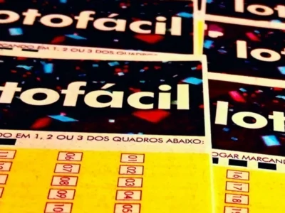 Volantes da Lotofácil, usados por apostadores que sonham com o prêmio da loteria e querem que os seus números correspondam ao resultado desta quinta-feira, 05/03, do concurso 3628