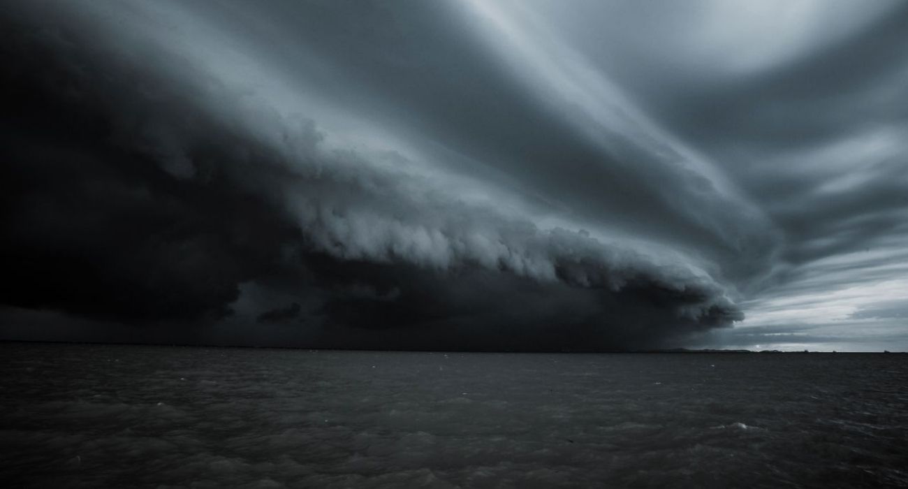Céu nublado e nuvens de chuva sobre a cidade do Rio de Janeiro