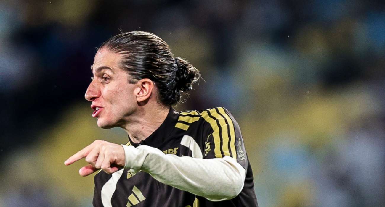 Filipe Luís durante coletiva como técnico do Flamengo