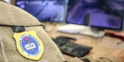 Centro Integrado de Segurança Pública de Niterói monitora câmeras da cidade