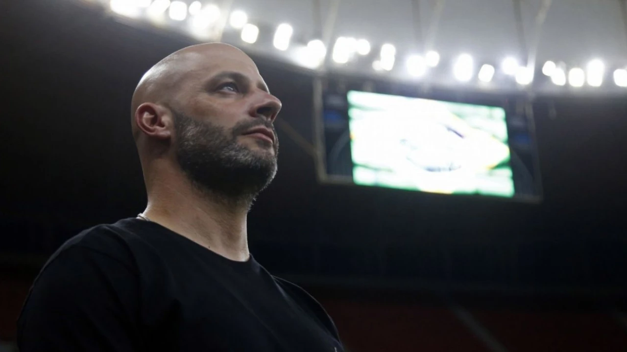 Franclim Carvalho durante coletiva após empate do Botafogo com o Internacional no Mané Garrincha