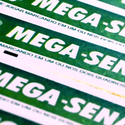 Análise financeira aponta ganhos do governo federal com mais um prêmio acumulado da Quina em seu concurso 7003, por conta da ausência de ganhadores após extração dos números nesta quinta-feira, 16/04 | Enzo Carvalho/Folha do Leste