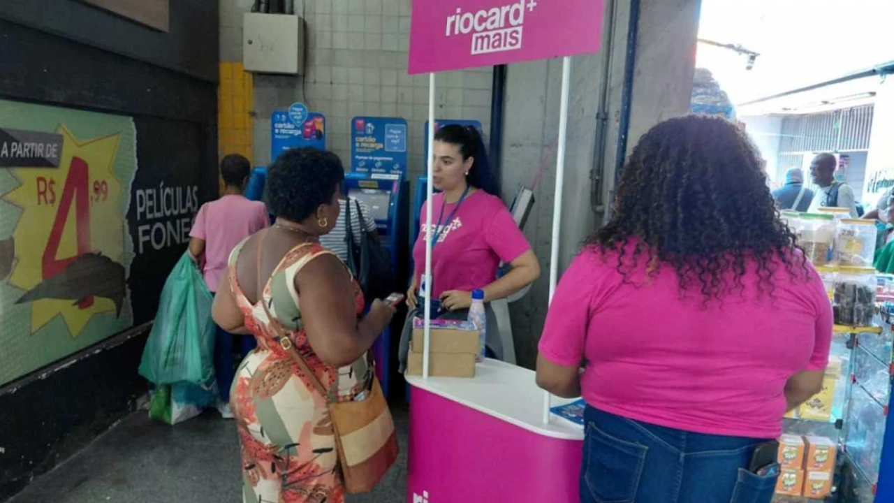 Atendimento da Riocard Mais para cadastro do BUI na estação Pavuna