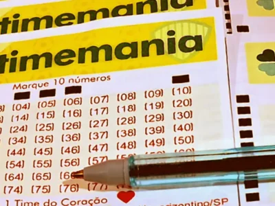 Concurso 2398 da Timemania, com resultado dos números sorteados no sábado, 30/05, bem como prêmios de todas as faixas de acerto, total de apostas realizadas, total de apostas ganhadoras e total de apostas perdedoras, com minúcias e detalhes especiais. Além disso, análises de natureza econômica, financeira, lotérica e fiscal da extração, com valores de arrecadação tal qual aqueles destinados ao pagamento de prêmios. Além disso, a destinação pública do dinheiro referente ao saldo residual.