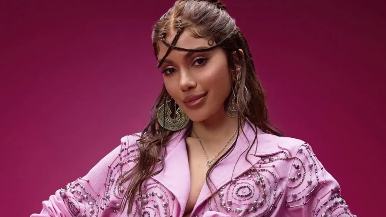 Anitta em divulgação da turnê Equilibrivm, que terá show no Caminho Niemeyer, em Niterói Anitta em divulgação da turnê Equilibrivm, que terá show no Caminho Niemeyer, em Niterói