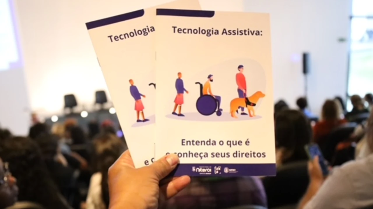 Cultura de acesso em Niterói foi tema de evento sobre direitos humanos no Caminho Niemeyer
