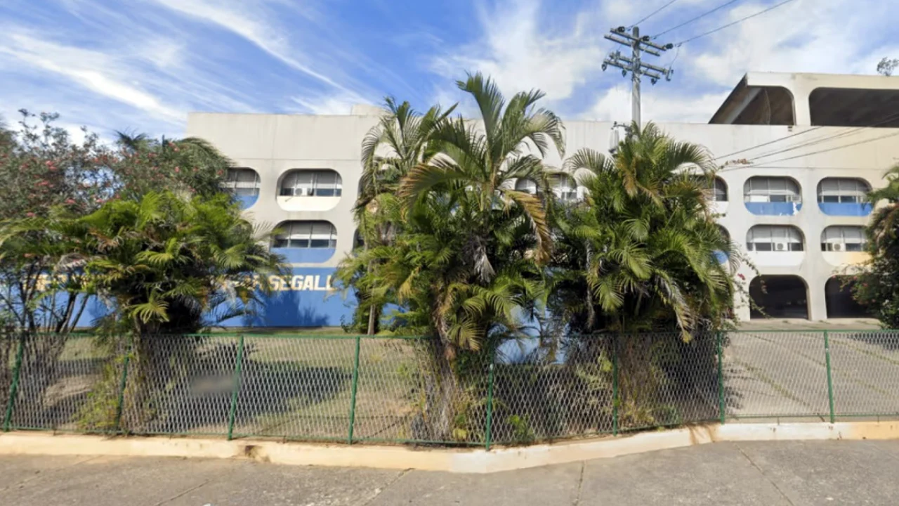 Explosão em escola de Belford Roxo deixa estudantes feridos no Ciep Lasar Segall