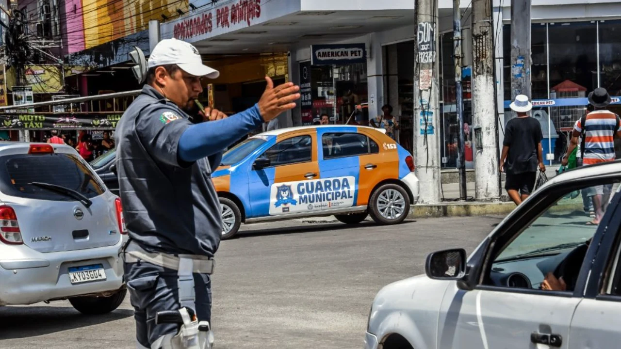 Interdições em Itaboraí alteram o trânsito no Centro durante comemorações pelos 193 anos do município