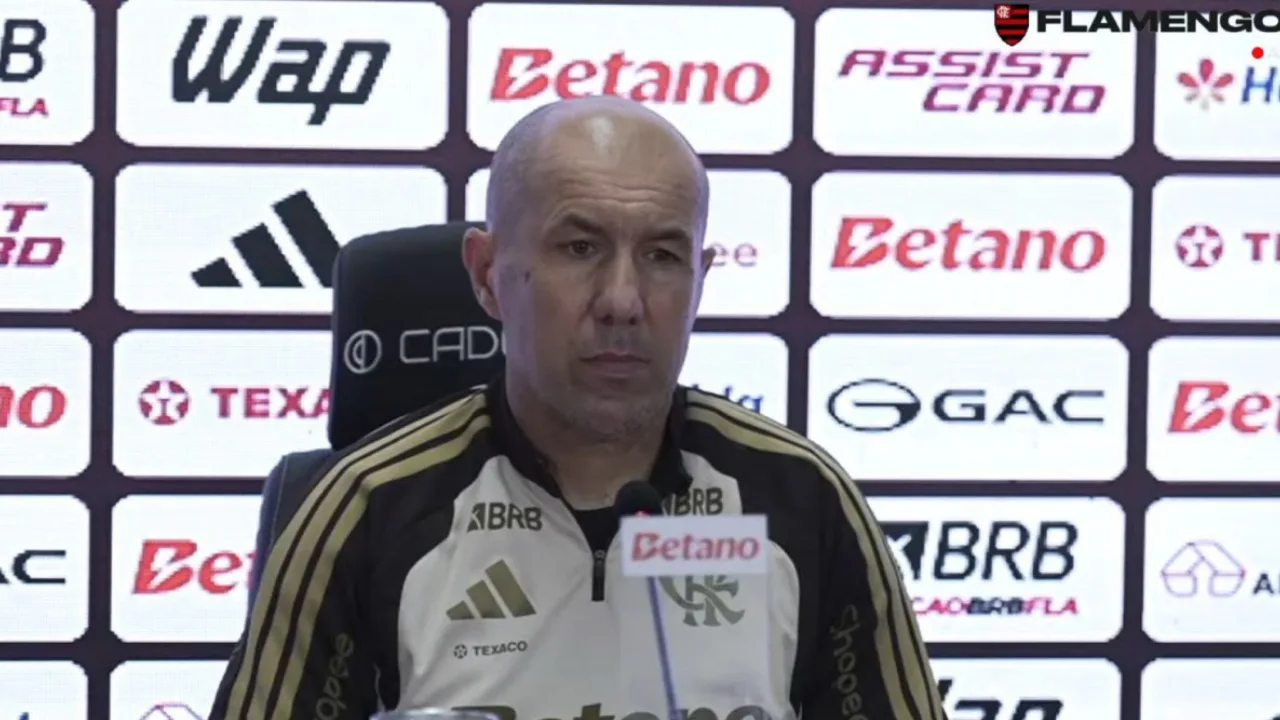 Leonardo Jardim no Flamengo negou vexame após eliminação para o Vitória na Copa do Brasil