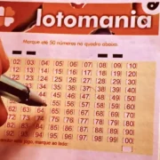 Concurso 2920 da Lotomania, com resultado dos números sorteados nesta quarta-feira, 06/05, bem como prêmios de todas as faixas de acerto, total de apostas realizadas, ganhadoras e perdedoras, com detalhes especiais. Além disso, análise econômica, financeira e lotérica da extração, arrecadação e pagamento de prêmios, bem como a destinação pública do dinheiro do saldo residual.