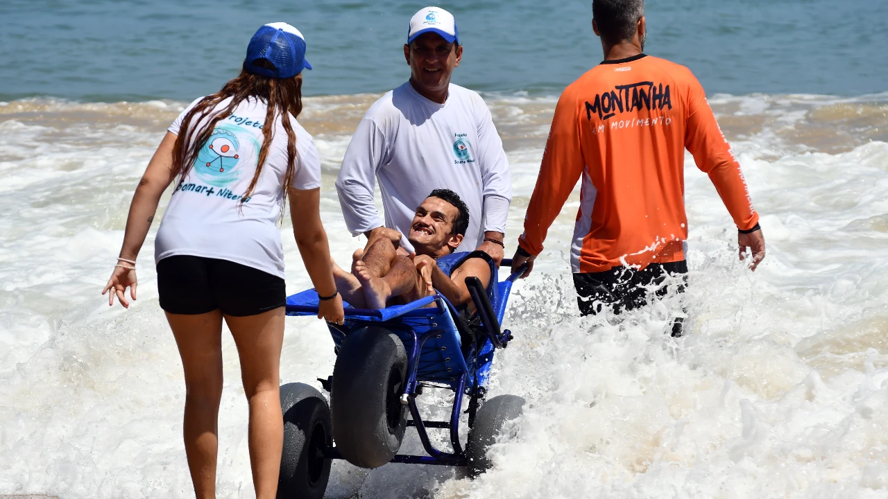 Praia Sem Barreiras terá edição especial na Praia de Itaipu, em Niterói
