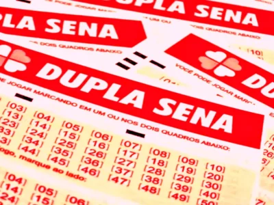 Concurso 2963 da Dupla Sena, com resultado dos números sorteados nas duas extrações desta sexta-feira, 29/05, bem como prêmios de todas as faixas de acerto, total de apostas realizadas, ganhadoras e perdedoras, com detalhes e prêmios pra lá de especiais.