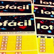 Concurso 3693 da Lotofácil, com resultado dos números sorteados neste sábado, 23/05, bem como prêmios de todas as faixas de acerto | Folha do Leste