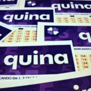 Volante do Concurso 7023 da Quina, com resultado dos números sorteados nesta terça-feira, 12/05, bem como prêmios de todas as faixas de acerto, análises e detalhes especiais | Enzo Carvalho/Folha do Leste