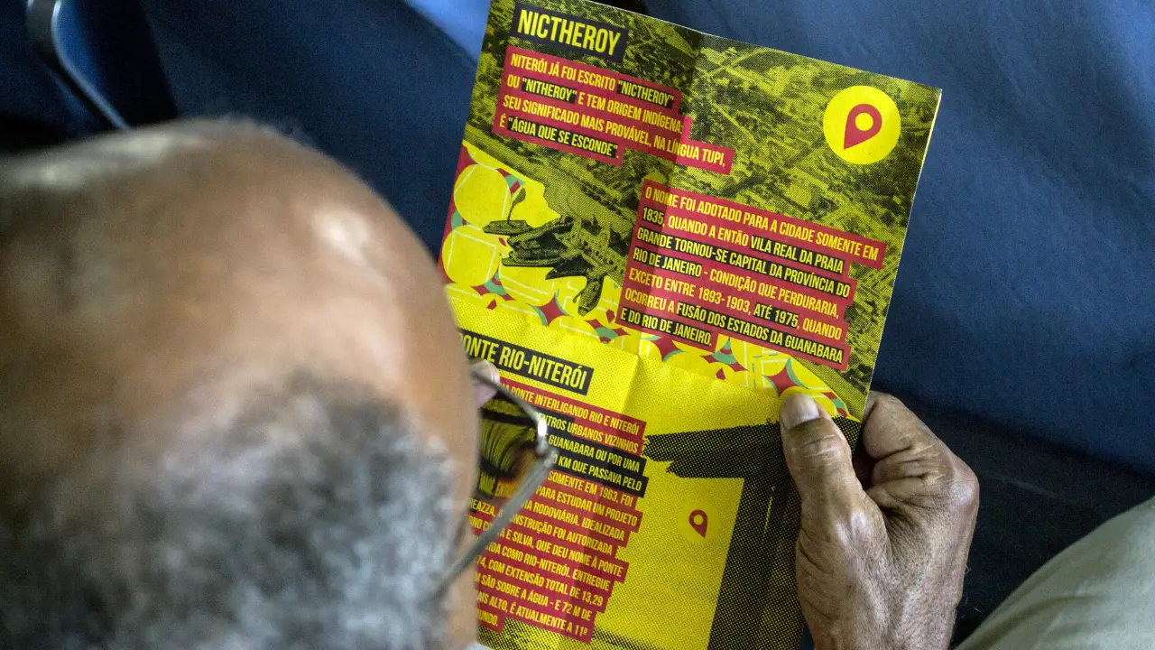 Rolé Carioca em Niterói estreia biblioteca itinerante na Estação Arariboia antes do roteiro Presença Indígena Rolé Carioca em Niterói estreia biblioteca itinerante na Estação Arariboia antes do roteiro Presença Indígena