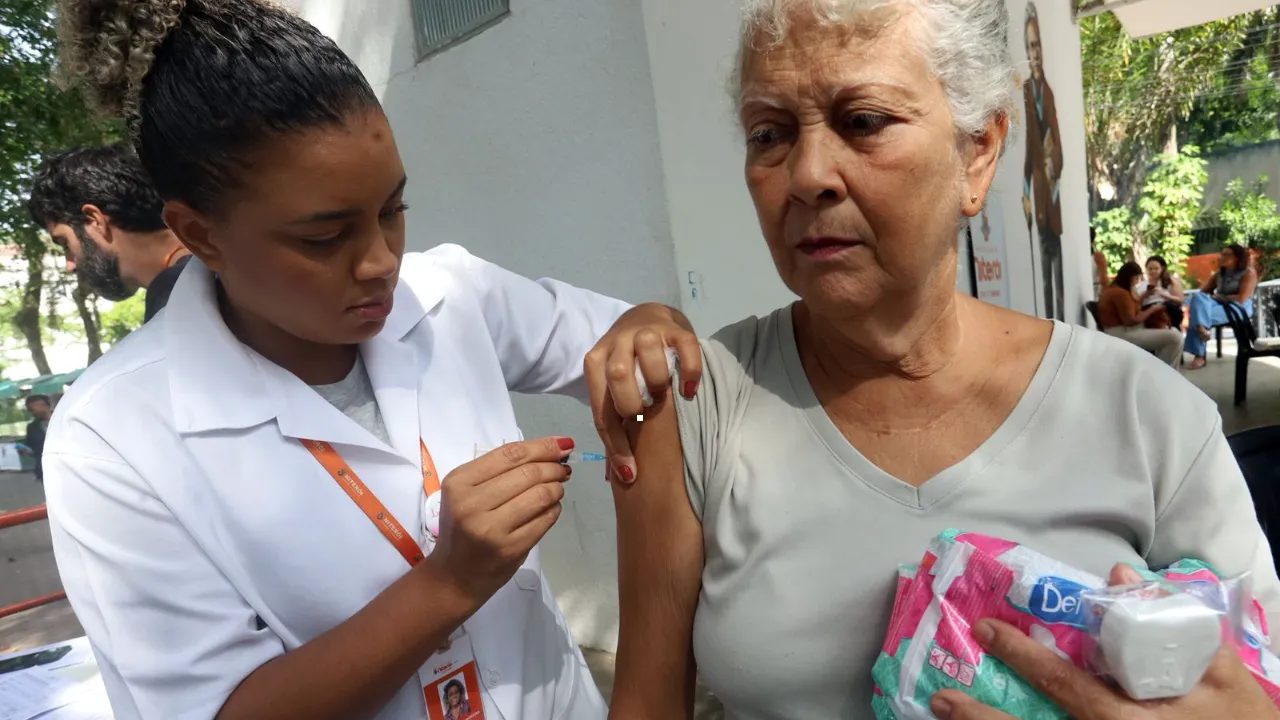 Vacinação contra influenza em Niterói será ampliada para todas as pessoas com 6 meses ou mais