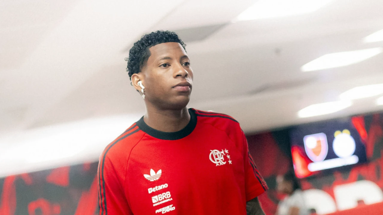 Vídeo de Gonzalo Plata viraliza nas redes sociais e Flamengo afirma que gravação não é recente
