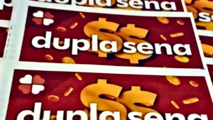 Resultado da Dupla Sena 2973, com resultado dos números sorteados segunda-feira, 22/06, bem como prêmios de todas as faixas de acerto. Soma do total de apostas realizadas, tal qual aquelas ganhadoras e perdedoras, com minúcias e explicação com detalhes especiais. Nesse sentido, realizamos análises de natureza econômica, financeira, lotérica e fiscal da extração, com fundamento nos valores de arrecadação e nas somas destinados ao pagamento dos prêmios. De igual forma, informamos a destinação pública do dinheiro referente ao saldo residual e o que é feito com o dinheiro da maior parte das pessoas que apostam estimuladas por seus sonhos, mas na realidade perdem, tal qual a maioria das vítimas da lógica lotérica dos jogos de azar.