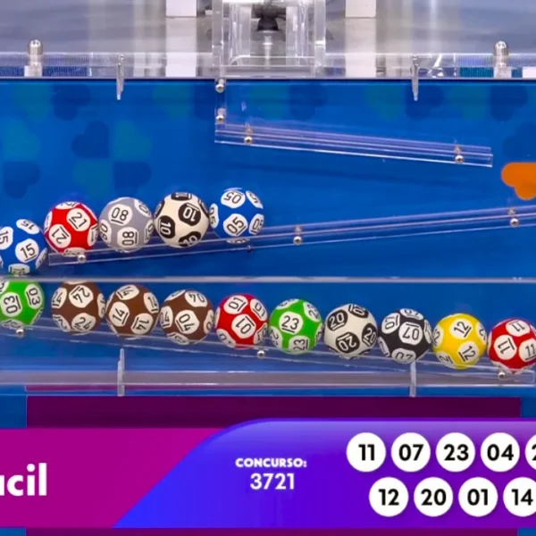 Tela com o resultado da extração do Concurso 3721 da Lotofácil, com resultado dos números sorteados sábado, 27/06, bem como prêmios de todas as faixas de acerto | Reprodução/@Canal Caixa