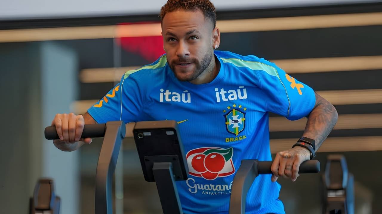 Ansiedade, expectativa e dedicação: mesmo há um mês fora dos gramados, Neymar, de 30 anos, luta contra o tempo para jogar a Copa do Mundo Fifa de 2026