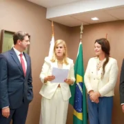 Representantes da OAB-RJ, Câmara de Arbitragem e dos setores portuário e naval fluminense assinam documento que favorece resolução de questões dos estaleiros de Niterói fora do Poder Judiciário, além de prever curso inédito para advogados atuarem em soluções de conflitos
